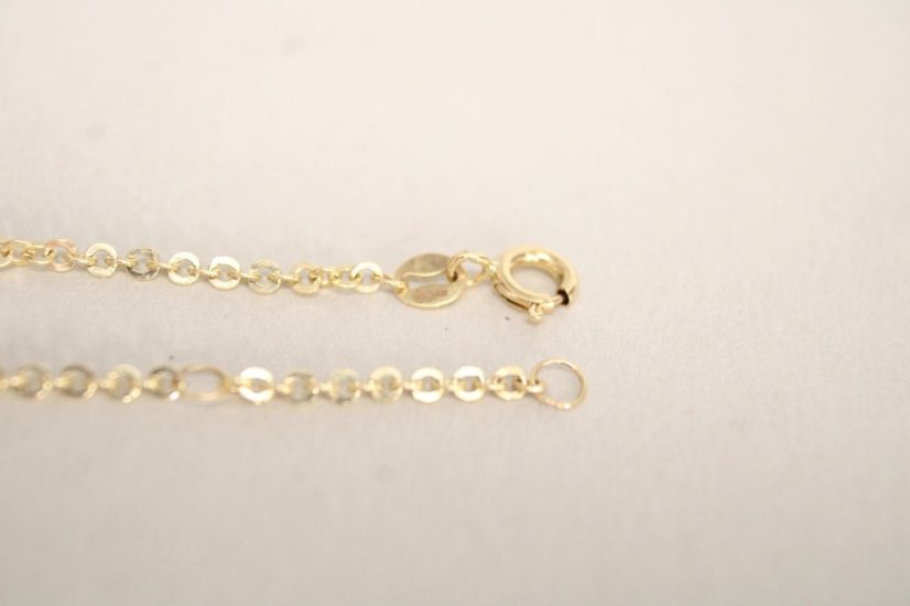 Zlatý detský náramok s platničkou a príveskom štvorlístok, žlté zlato, 13-15 cm, 2,05 g, 14 karátov 585/1000