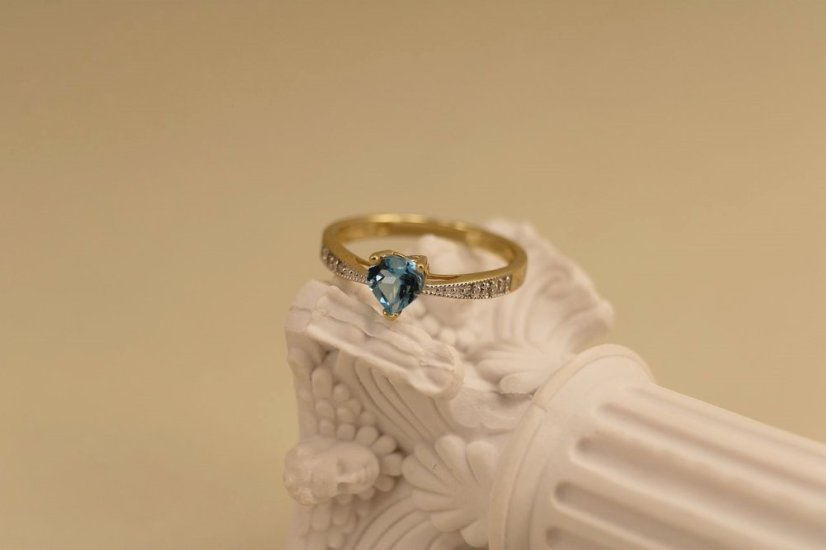 Prsteň - Topás - Diamanty 0,03 ct - SI2-H - žlté zlato - 14K