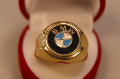 Zlatý prsteň s logom BMW žlté zlato, veľkosť 66, 4,97 g, 14 karátov, 585/1000