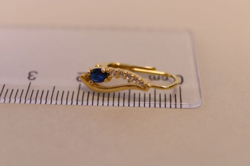 Náušnice- žlté zlato- modrý zirkón- patent- 14 karátov