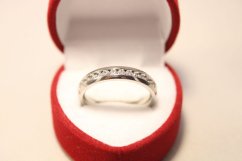 Prsteň- zirkónový lem- chirurgická oceľ