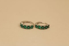 Náušnice - zelené zirkóny - zacvakávacie zapínanie - rhodium - striebro