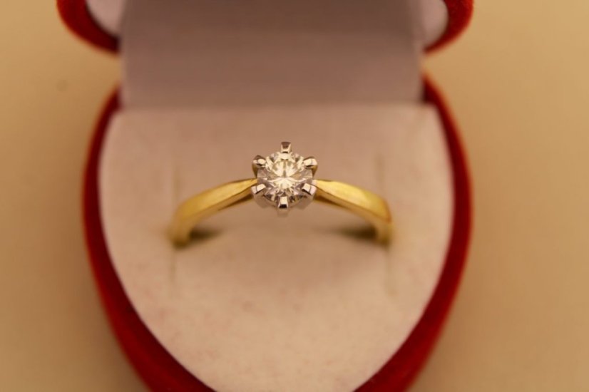 Zlatý prsteň - Solitaire briliant - 14k - Žlté zlato