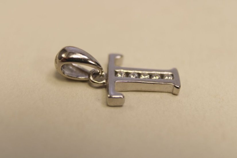 Prívesok-písmeno T- číre zirkóny-striebro-rhodium