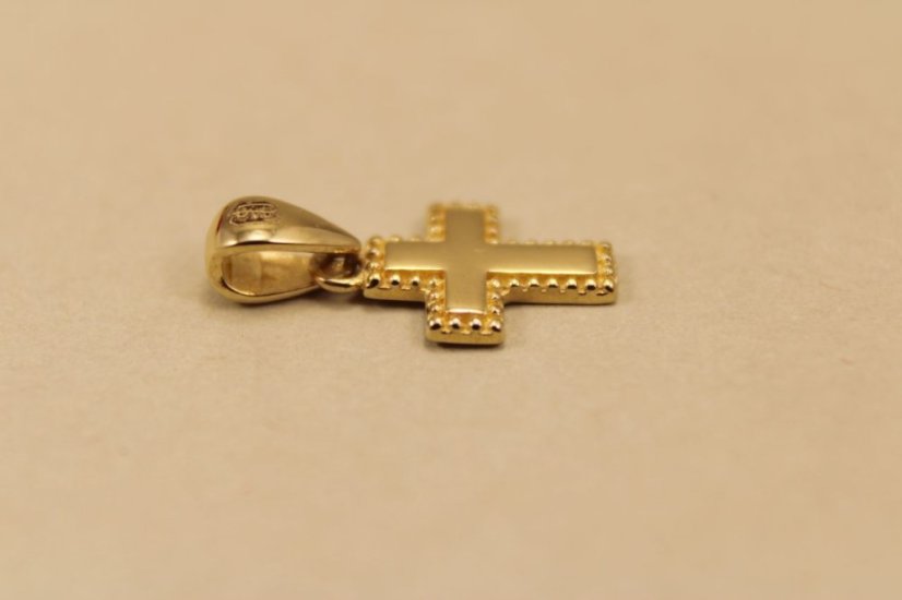 Zlatý prívesok krížik, žlté zlato 0,50g 14k 585/1000