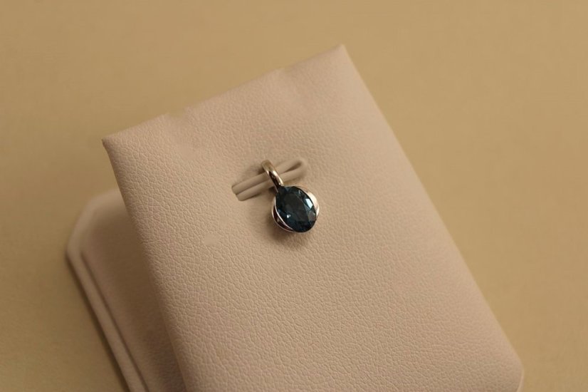 Prívesok - londýnsky Topás - biele zlato - 14 karátov