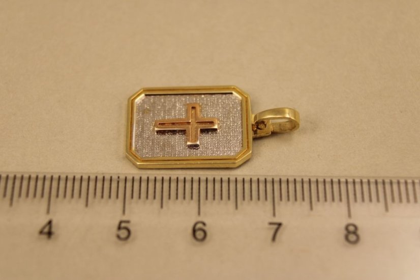 Prívesok-platnička-kombinované zlato-krížik-14 karátov