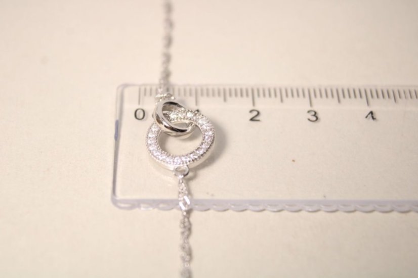 Strieborný náhrdelník prepojené kruhy číre zirkóny, rhodium, 43-46 cm, 2,68 g, 925/1000