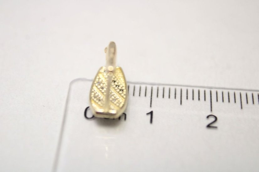 Zlaté naušnice na klasické zapínanie, žlté zlato, čire a čierne zirkóny, 2,08 g, 14 karátov, 585/1000