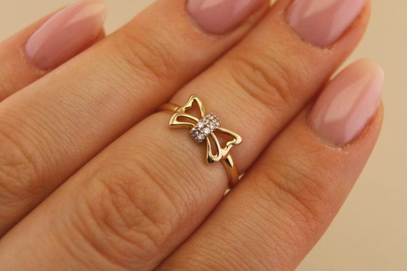Zlatý prsteň -  Motýlie krídla - Číre zirkóny - Žlté zlato - 14k