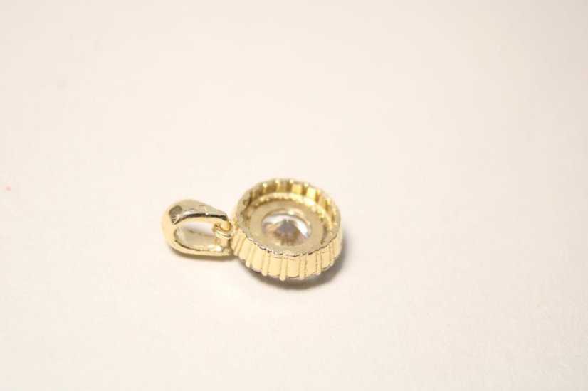 Elegantný zlatý prívesok kruh číre zirkóny, žlté zlato, 2,43 g, 14 karátov 585/1000