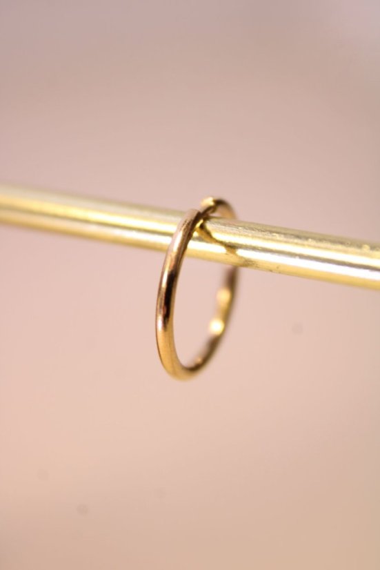 Náušnica- hladký kruh- zasúvacia- žlté zlato- 14 karátov