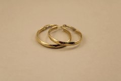 Náušnice - kruhy- gravír-patent- žlté zlato- 14 karátov