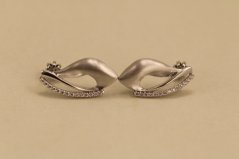 Náušnice - tvar listu - číre zirkóny - lesklomatné - šrúbky - rhodium - striebro