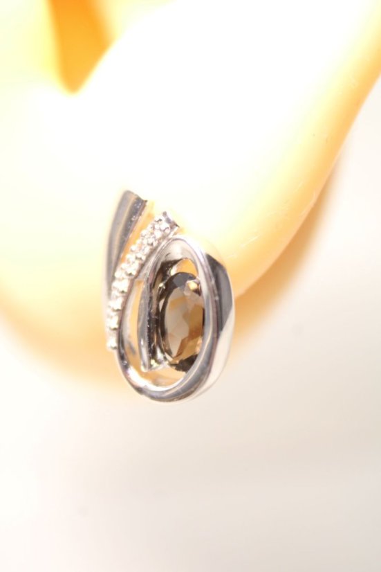 Strieborné náušnice s hnedo-šedým kremeňom a čírymi zirkónmi, rhodium, napichovačky, 2,38 g, 925/1000