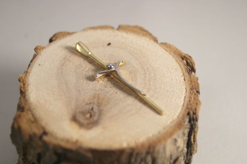 Zlatý prívesok - kríž s telom Ježiša, viacfarebné zlato, 1,02 g, 14K 585/1000