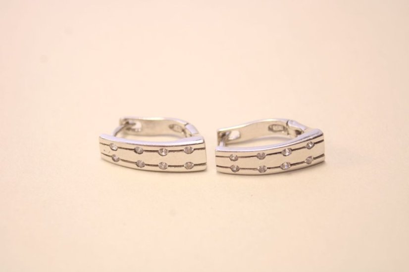 Náušnice z bieleho zlata obdĺžnik s čírymi zirkónmi, francúzsky patent, 3,36 g, 14K 585/1000
