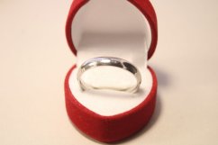 Prsteň-obrúčka- chirurgická oceľ