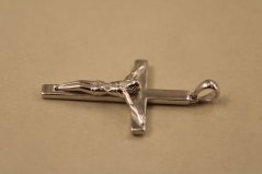 Prívesok- Ježiš na kríži- rhódiované striebro