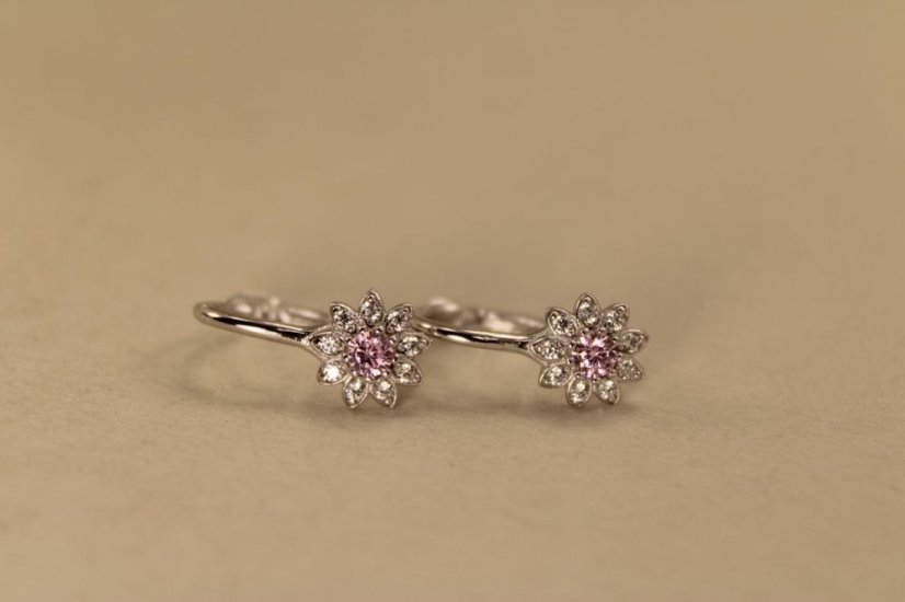 Náušnice-kvietky- farebné zirkóny- patent- biele zlato-14K