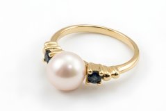 Prsteň- riečna perla- Londýnsky modrý topaz- žlté zlato- 14 karátov