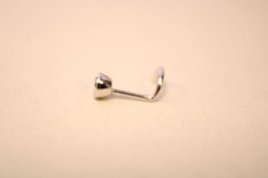 Piercing do nosa- číry kamienok- rhódiované striebro
