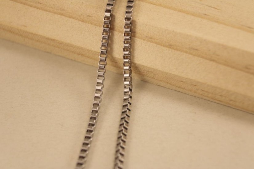 Retiazka- Cube- kocka- chirurgická oceľ