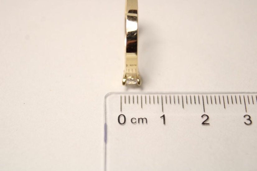 Zlatý prsteň s čírym zirkónom v korunke, žlté zlato, veľkosť 55, 2,18 g, 14 karátov, 585/1000