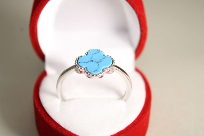 Strieborný prsteň ďatelinka s tyrkysom, rhodium, veľkosť 58, 2,16 g, 925/1000