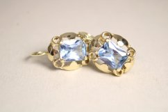 Náušnice-modro-fialový zirkón- žlté zlato- 14 karátov