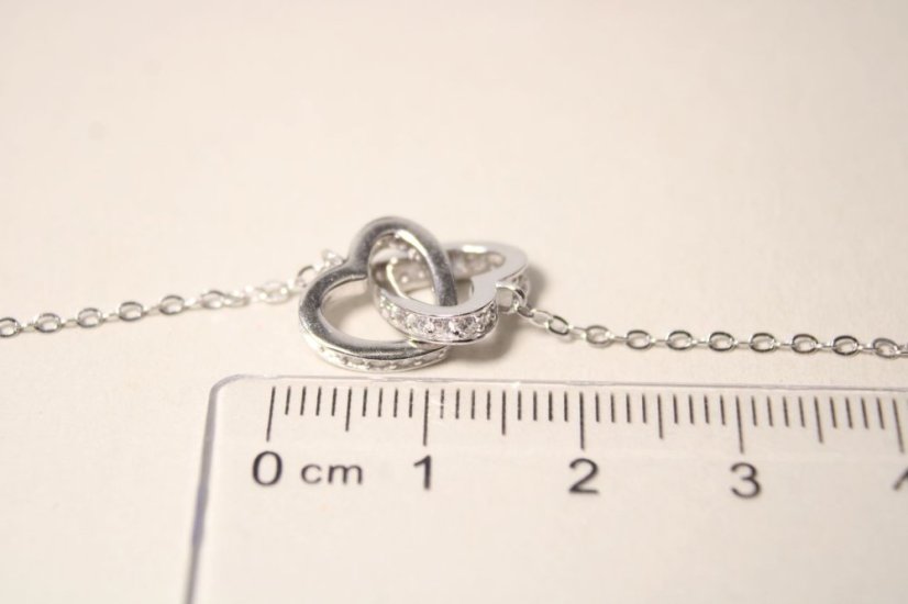 Strieborný náhrdelník prepojené srdcia číre zirkóny, rhodium, 43-46 cm, 3,09 g, 925/1000