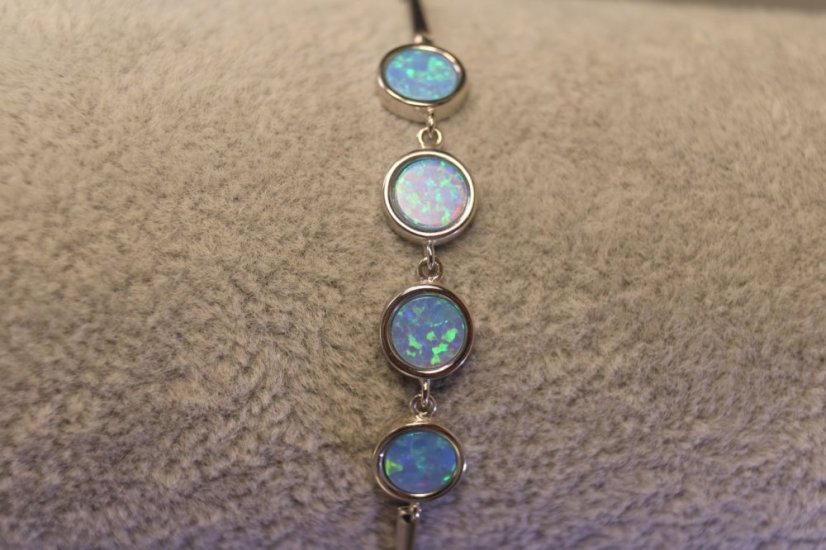 Náramok-modrý opál-rhodium-striebro