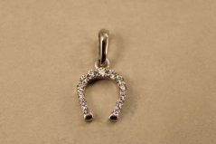 Prívesok- podkova- číre zirkóny- biele zlato- 14 karátov