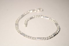 Náramok-platničky-rhodium-striebro