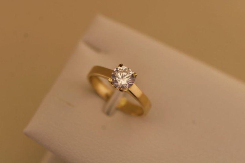 Zlatý prsteň - Centrálny zirkón - Číry zirkón - Žlté zlato - 14k