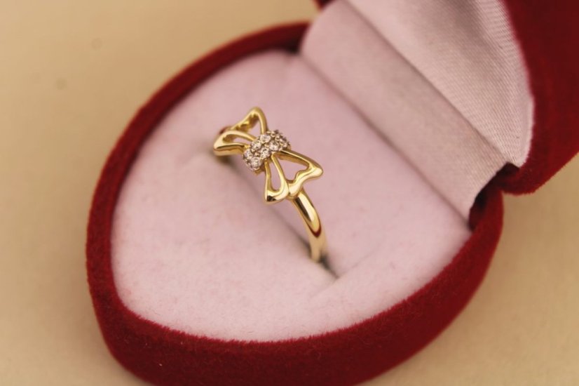Zlatý prsteň -  Motýlie krídla - Číre zirkóny - Žlté zlato - 14k