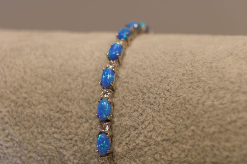Náramok-modrý opál-číre zirkóny-rhodium-striebro