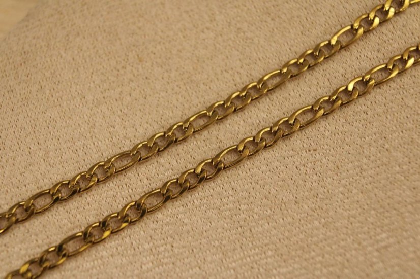 Retiazka vo vzore Figaro- pozlátená chirurgická oceľ