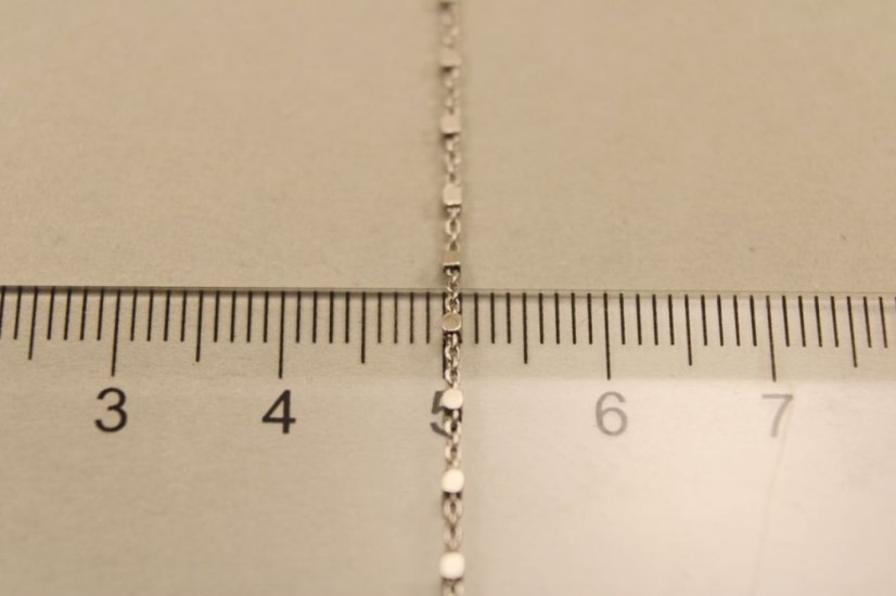 Strieborný náramok jemný vzor kociek na pílkovej retiazke, rhodium, 17-20,5cm, 1,22g 925/1000 - Materiál: Striebro, Dĺžka náramku (cm): 17 + 3,5, Váha (g): 1,22, Rýdzosť: STRIEBRO 925/1000