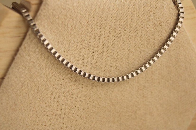 Retiazka- Cube- kocka- chirurgická oceľ