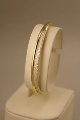 Pevný náramok - číre zirkóny - pozlátené striebro