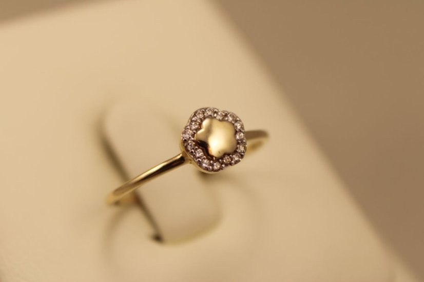 Zlaté prstene, žlté zlato, vzor štvorlístok, číre zirkóny, veľkosť 56, 2,52g 14k 585/1000