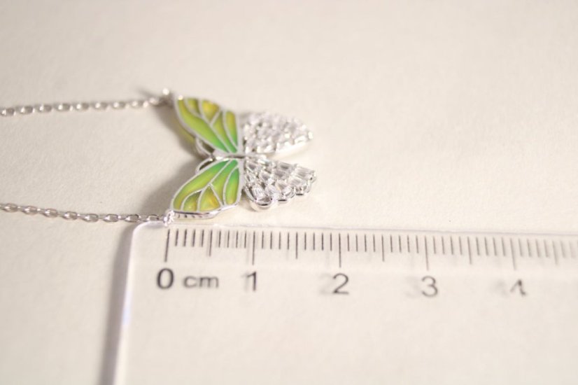 Retiazka-motýľ- číre zirkóny- farebný smalt-rhodium-striebro