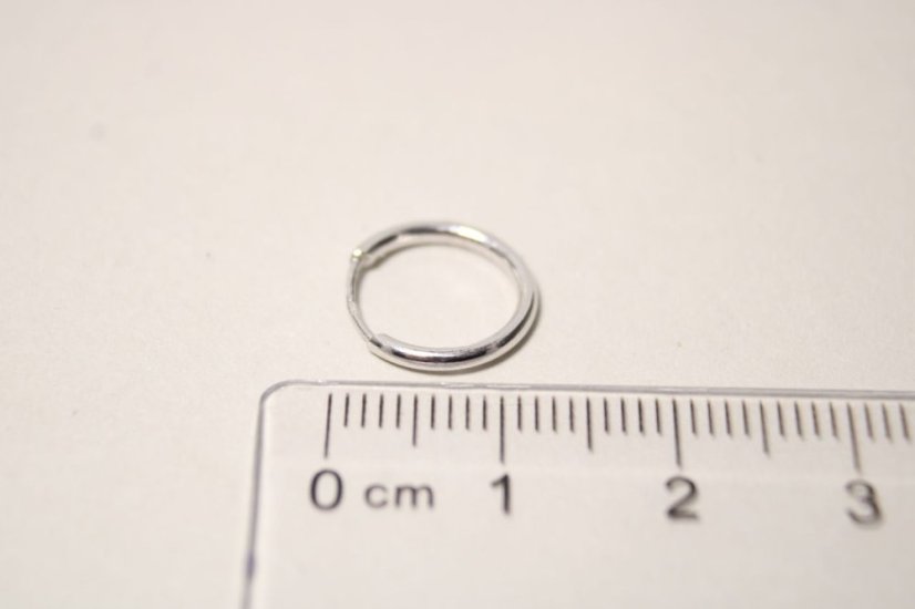 Náušnice-hladké kruhy-rhodium-zasúvacie-striebro