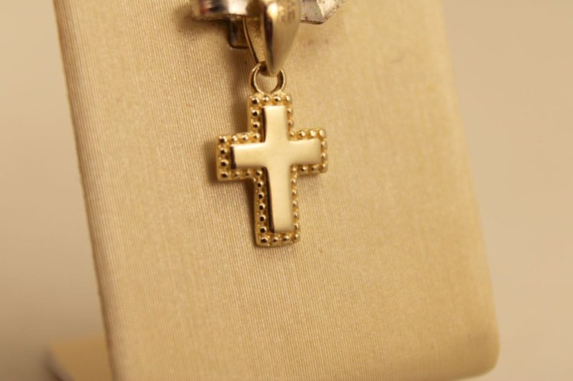 Zlatý prívesok krížik, žlté zlato 0,50g 14k 585/1000