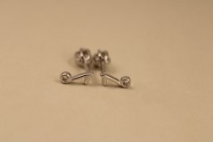 Náušnice- noty- číry zirkón- šrúbky- rhódiované striebro