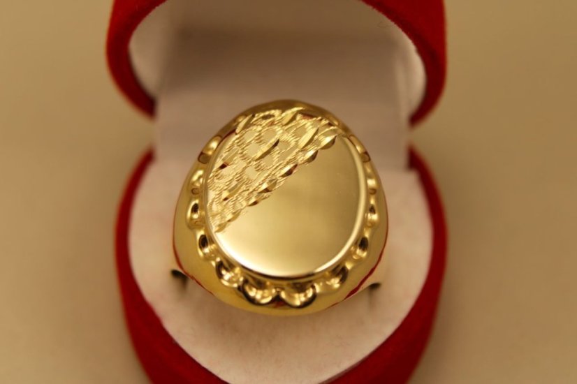 Zlatý prsteň, žlté zlato, pečatný, veľkosť 70, 3,71g