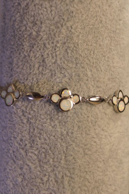 Náramok-biely opál-labky-rhodium-striebro
