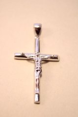 Strieborný moderný prívesok Ježiš na kríži, rhódium, 4,62g, 925/1000