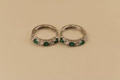 Náušnice- zelené a číre zirkóny- kĺb- rhódiované striebro- 925/1000